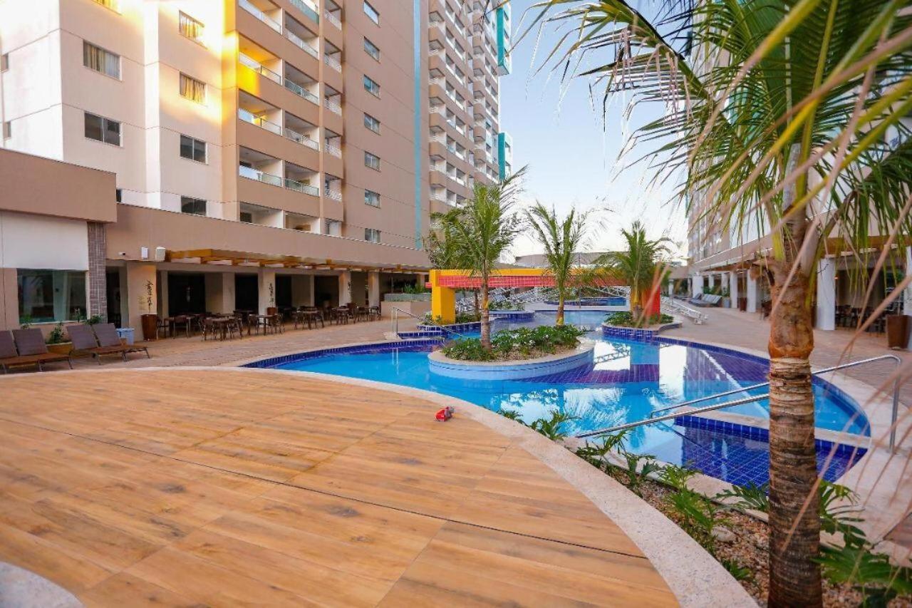 Olimpia Park Resort O Mais Divertido Resort Em Frente Ao Thermas Dos Laranjais - Pague Em Ate 12 Vezes Exterior foto